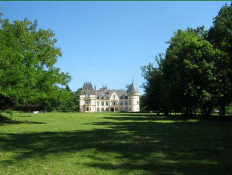 Bed & Breakfast Chateau Y Fault *